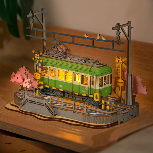 New Arrivals - Latest DIY Miniatures & Craft Kits | Rolife